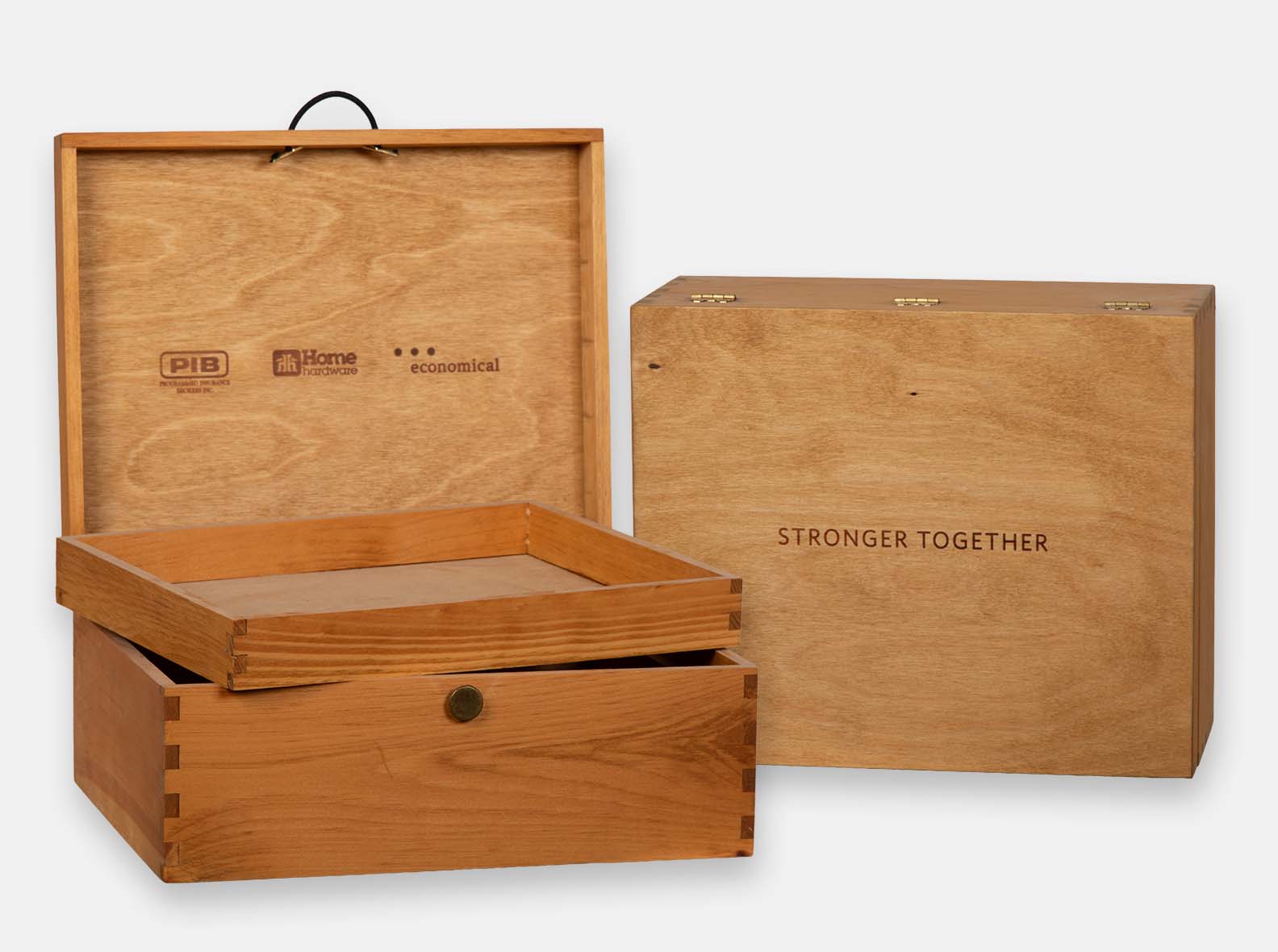 Custom pine hinged presentation case for One & Only resort. Wood imprint branding on outside and inside of lid. Box joint construction. Hand-rubbed Antique pine oil finish. Custom yokes for flutes.